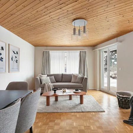 Modern Alpine Terrace Apartman Davos